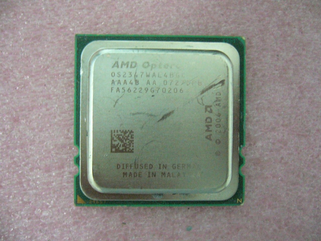 QTY 1x AMD Opteron 2347 1.9 GHz Quad-Core (OS2347WAL4BGC) CPU Socket F 1207 - Click Image to Close