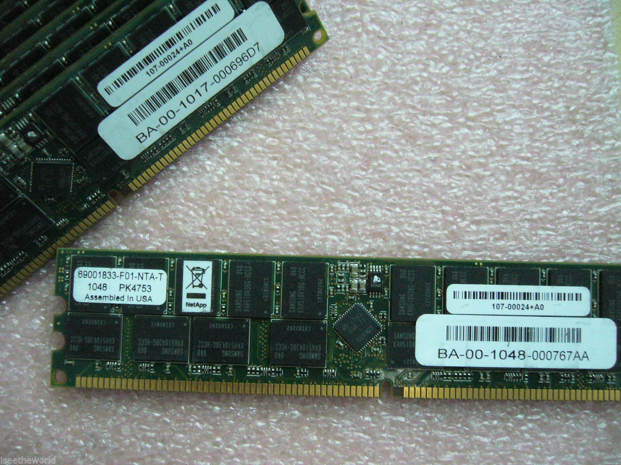 1x 2GB DDR 333Mhz PC2700R ECC Registered Server memory NetAPP 107-00024+A0 - Click Image to Close