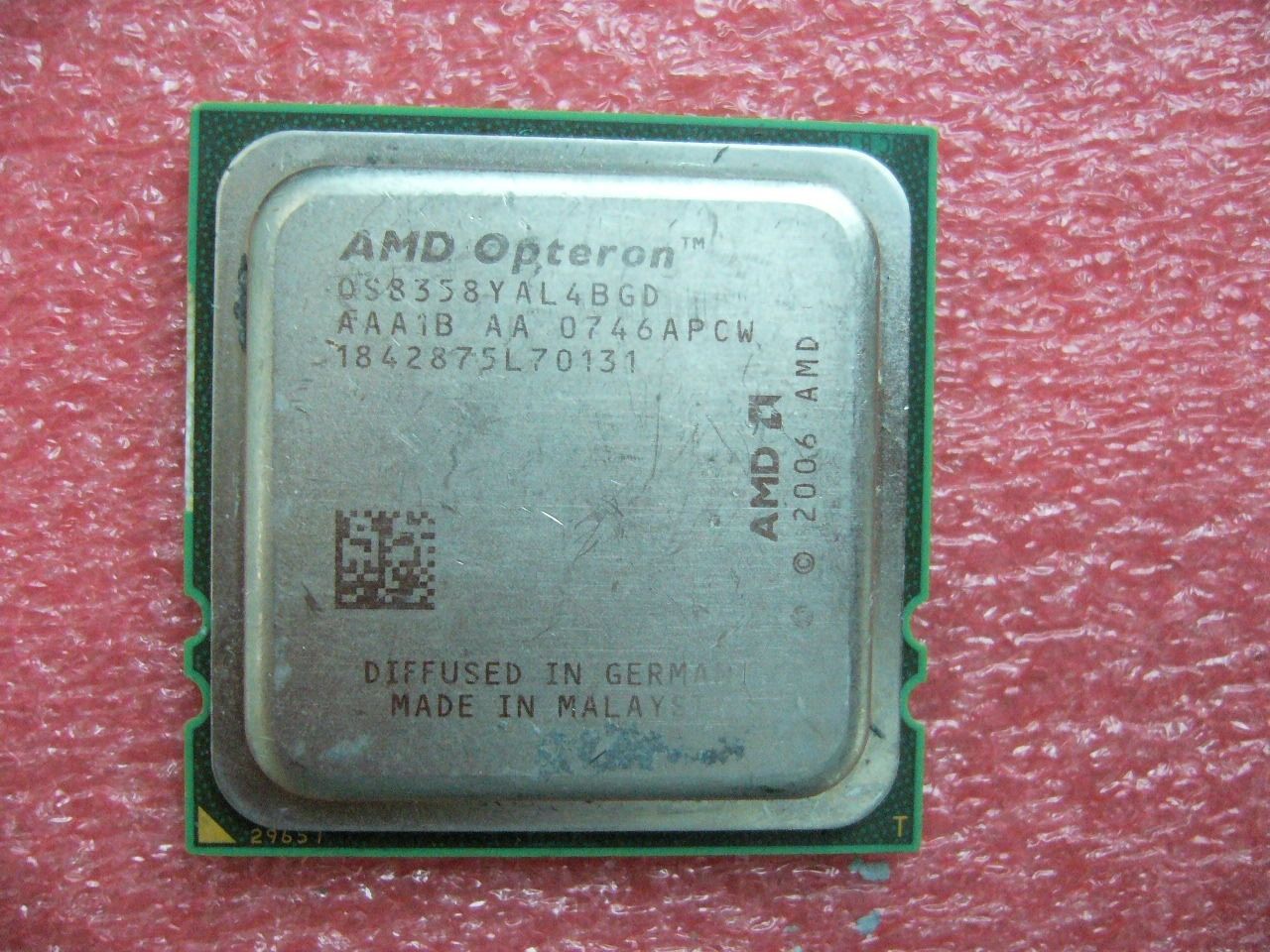 QTY 1x AMD Opteron 8358 SE 2.4 GHz Quad-Core (OS8358YAL4BGD) Socket F 1207
