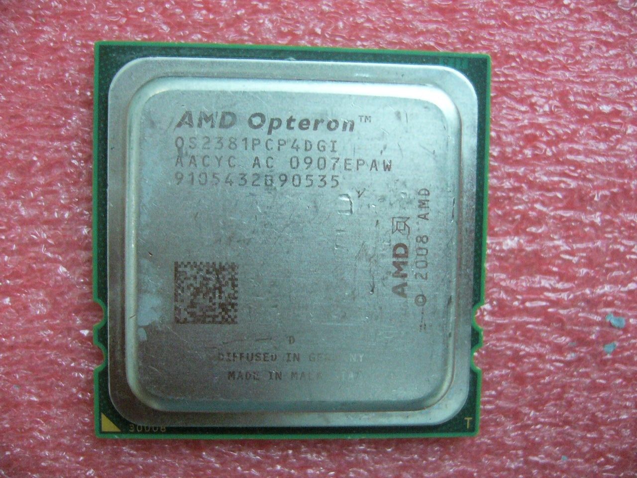 QTY 1x AMD Opteron 2381 HE 2.5 GHz Quad-Core OS2381PCP4DGI CPU Socket F 1207 - zum Schließen ins Bild klicken