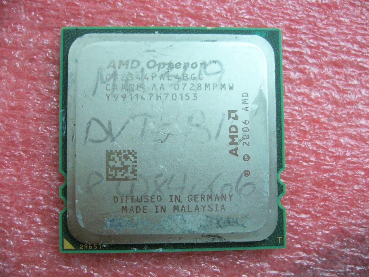 QTY 1x AMD Opteron 2344 HE 1.7 GHz Quad-Core OS2344PAL4BGC CPU Socket F 1207 - zum Schließen ins Bild klicken