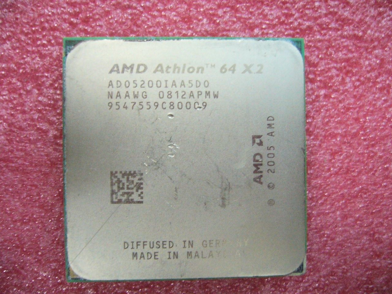 QTY 1x AMD Athlon 64 X2 5200+ 2.7 GHz Dual-Core (ADO5200IAA5DO) CPU Socket AM2 - Click Image to Close