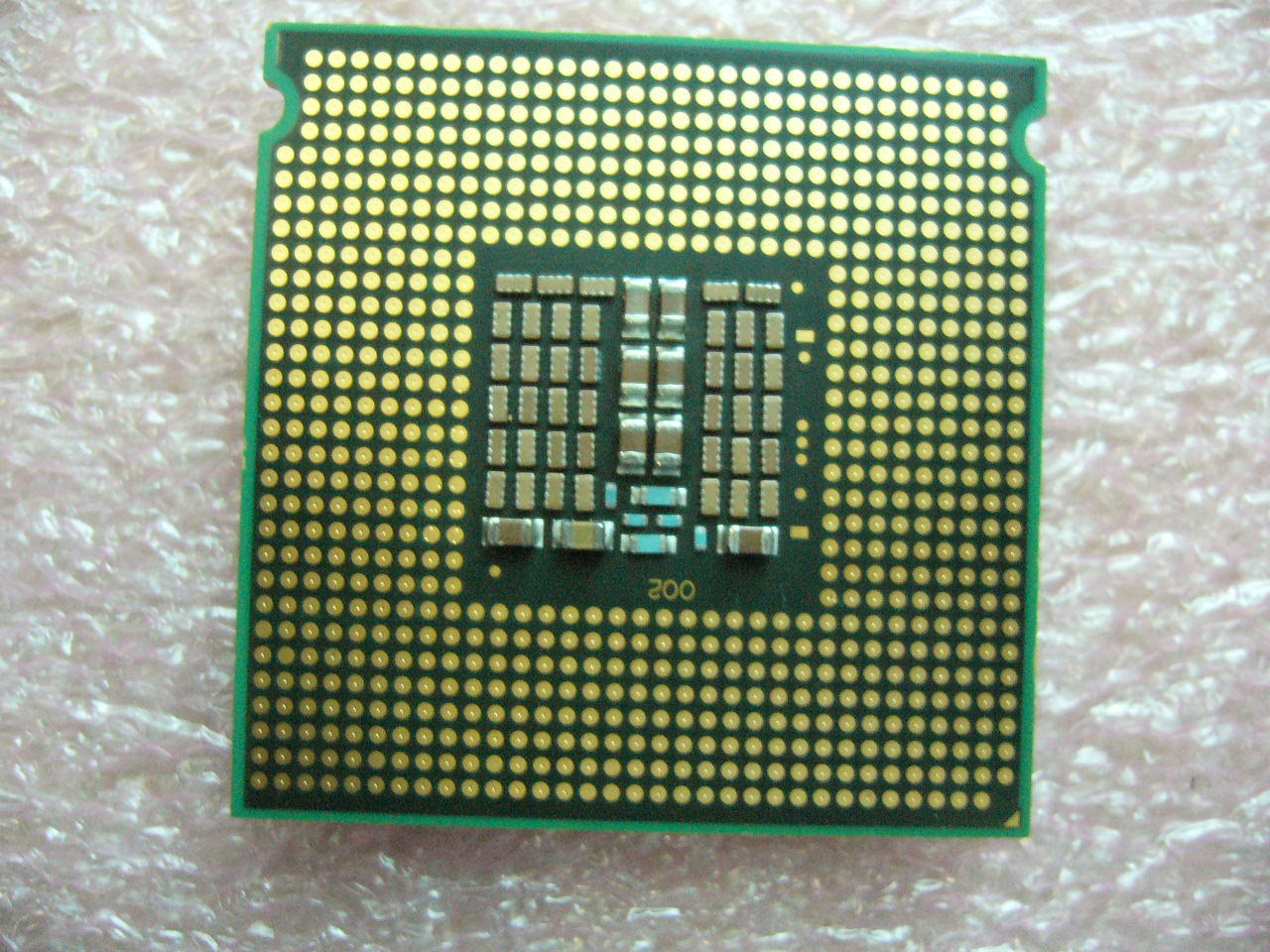 QTY 1x Intel Xeon CPU Quad Core X3323 2.50Ghz/6MB/1333Mhz LGA771 SLASE SLBC5 - zum Schließen ins Bild klicken