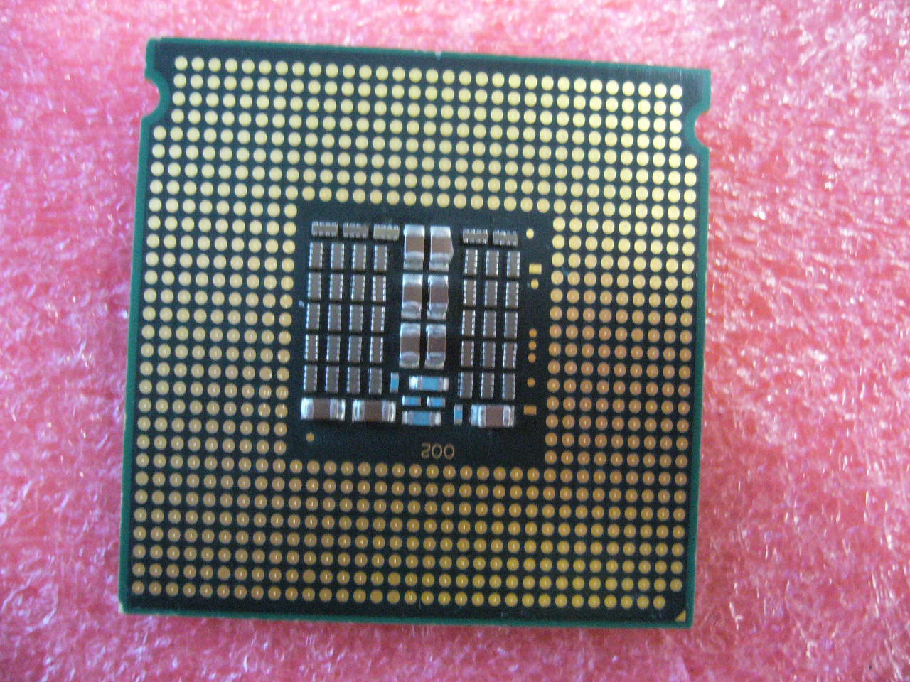 QTY 1x Intel Xeon CPU Quad Core X3323 2.50Ghz/6MB/1333Mhz LGA771 SLASE SLBC5 - zum Schließen ins Bild klicken