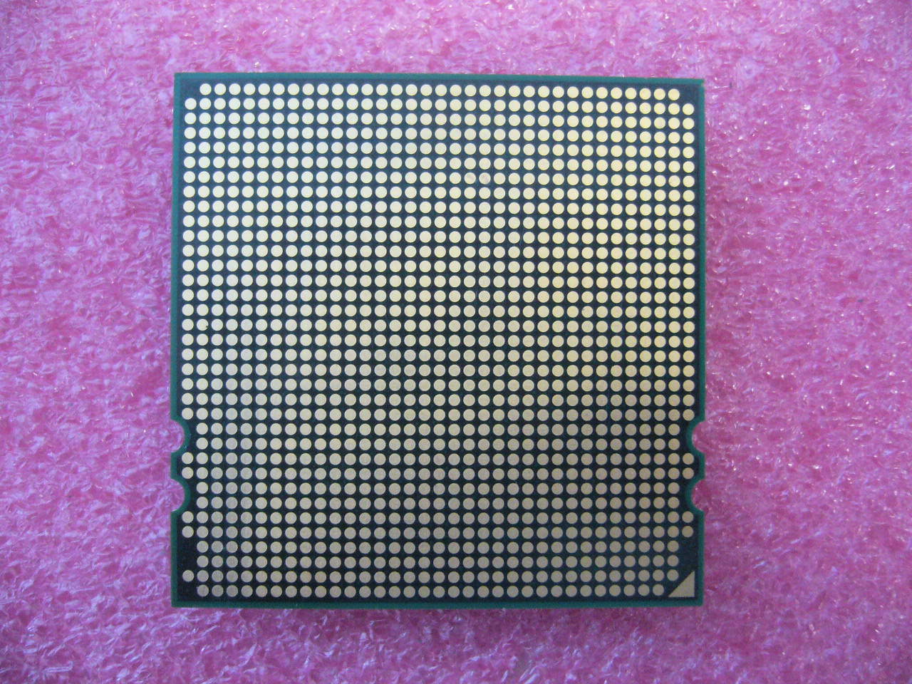 QTY 1x AMD Opteron 8439 SE 2.8 GHz Six Core (OS8439YDS6DGN) CPU Socket F 1207 - zum Schließen ins Bild klicken