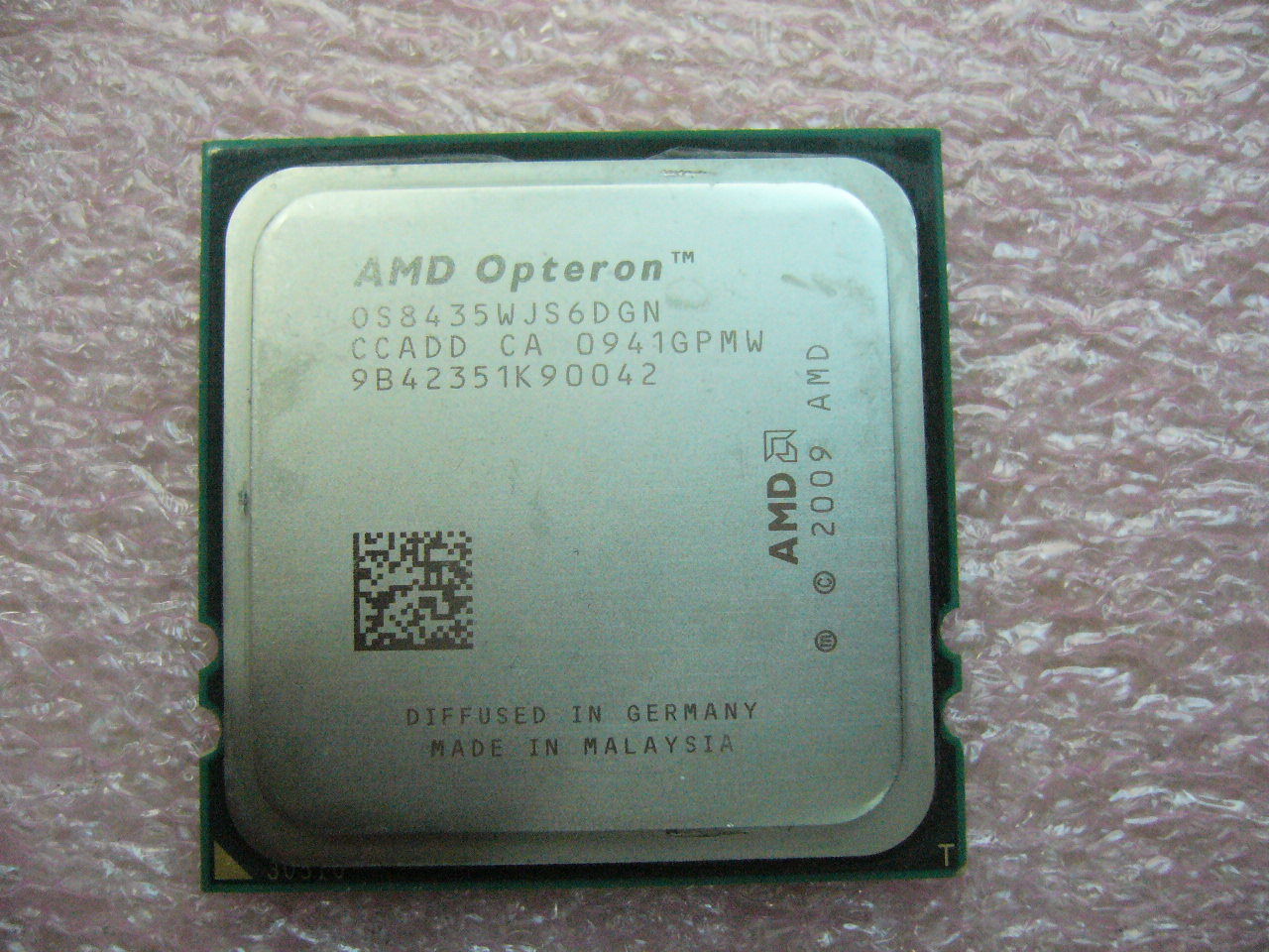 QTY 1x AMD Opteron 8435 2.6 GHz Six Core (OS8435WJS6DGN) CPU Socket F 1207