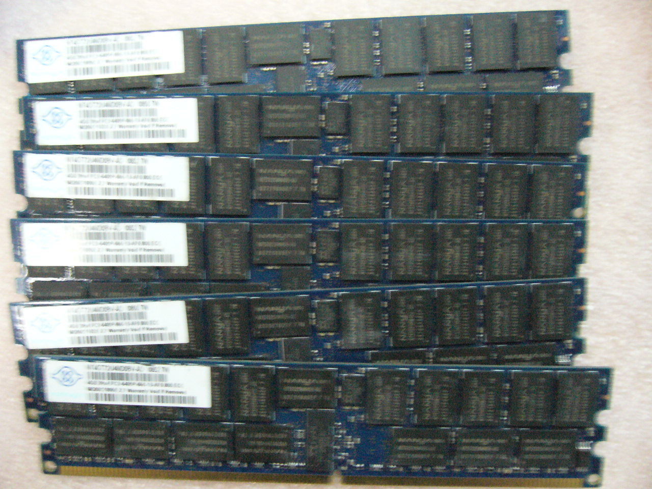 QTY 1x 4GB DDR2 PC2-6400P ECC Registered Server memory Nanya or Hynix