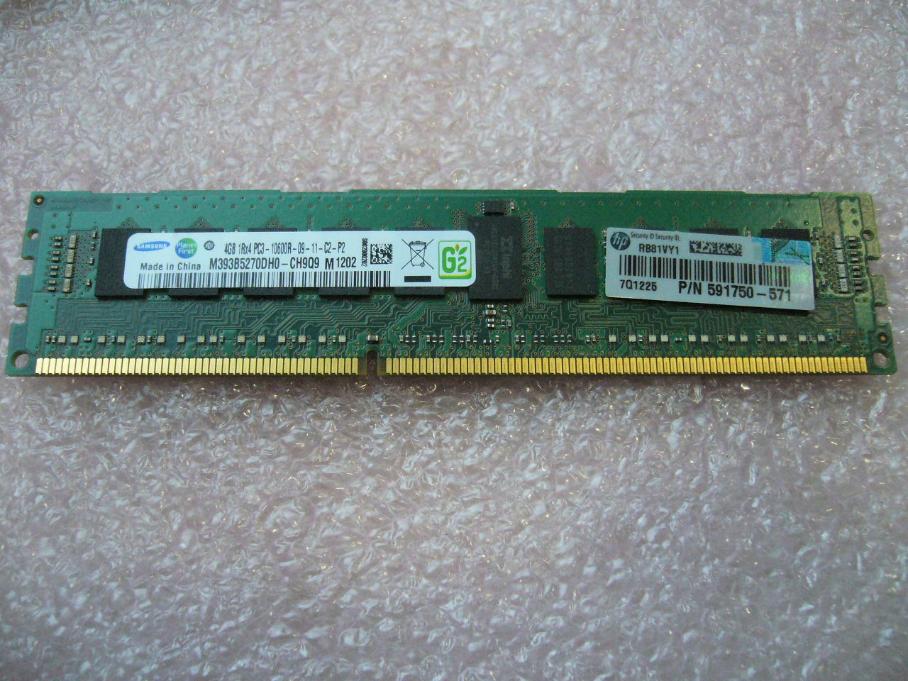 QTY 1x 4GB DDR3 1Rx4 PC3-10600R ECC Registered Server memory M393B5270DH0 - Click Image to Close