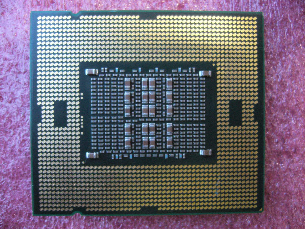 QTY 1x INTEL Eight-Cores CPU E7-4820 2.00GHZ/18MB 5.86GT/s QPI LGA1567 SLC3G - Click Image to Close