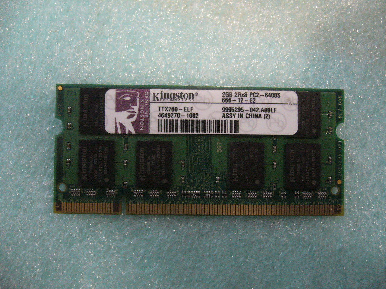 QTY 1x 2GB Kingston DDR2 PC2-6400S 200-pins SO-DIMM for laptop TTX760-ELF - zum Schließen ins Bild klicken