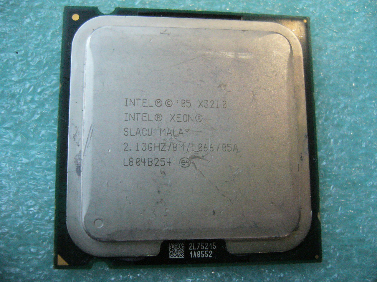 QTY 1x INTEL Quad Cores X3210 CPU 2.13GHz/8MB/1066Mhz LGA775 SLACU