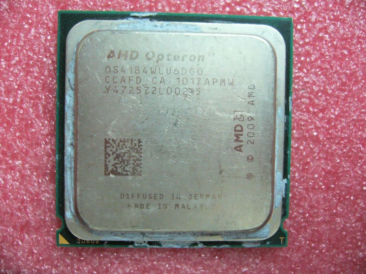 QTY 1x AMD Opteron 4184 2.8 GHz Six Core (OS4184WLU6DGO) CPU Socket C32