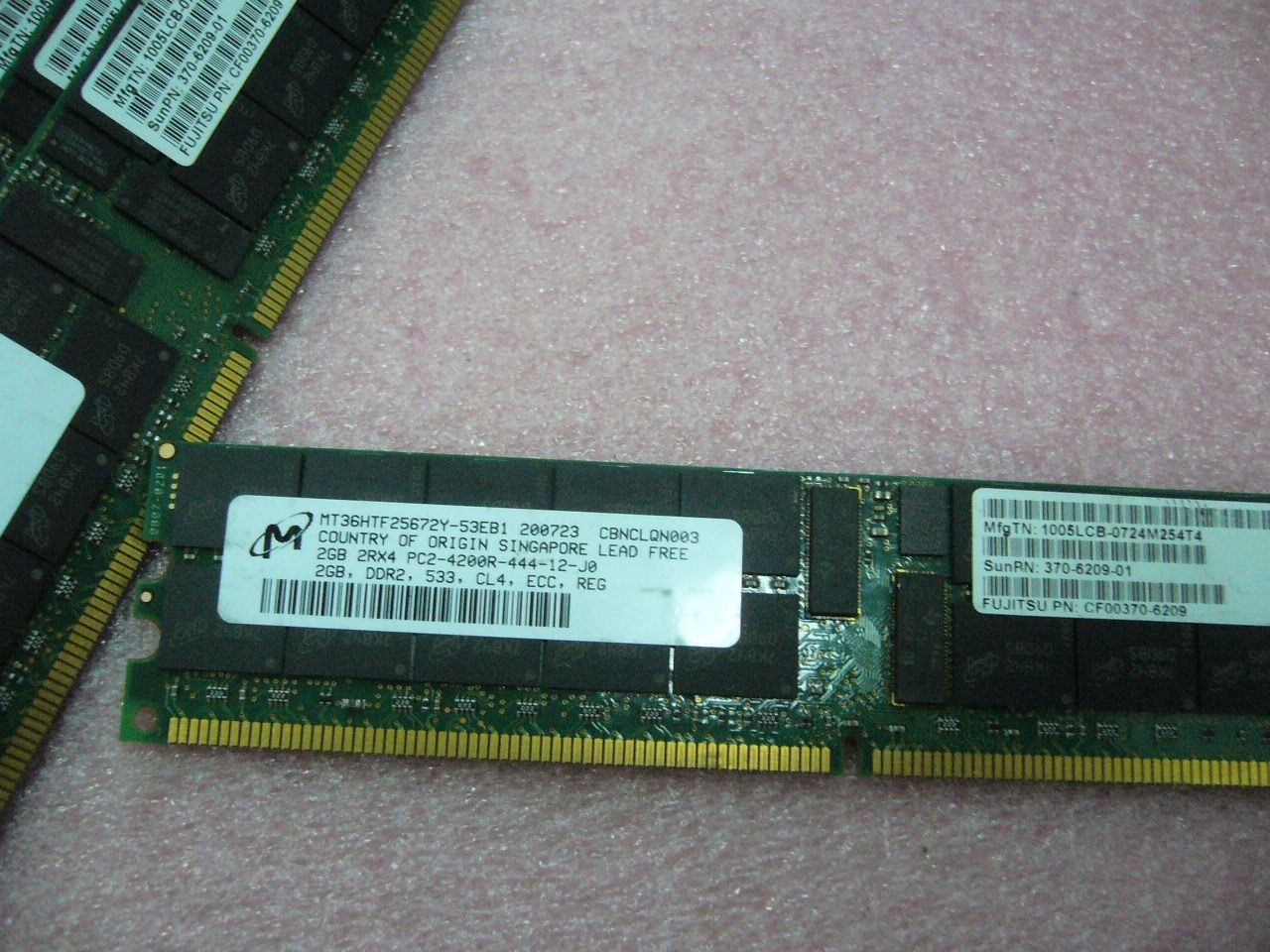 QTY 1x 2GB DDR2 PC2-4200R 2Rx4 ECC Registered Server memory Sun PN 370-6209-01