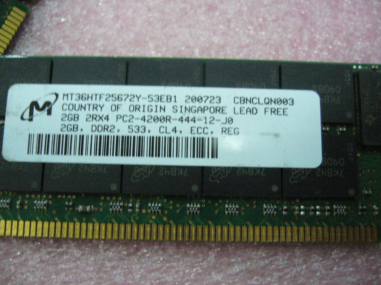 QTY 1x 2GB DDR2 PC2-4200R 2Rx4 ECC Registered Server memory Sun PN 370-6209-01 - Click Image to Close