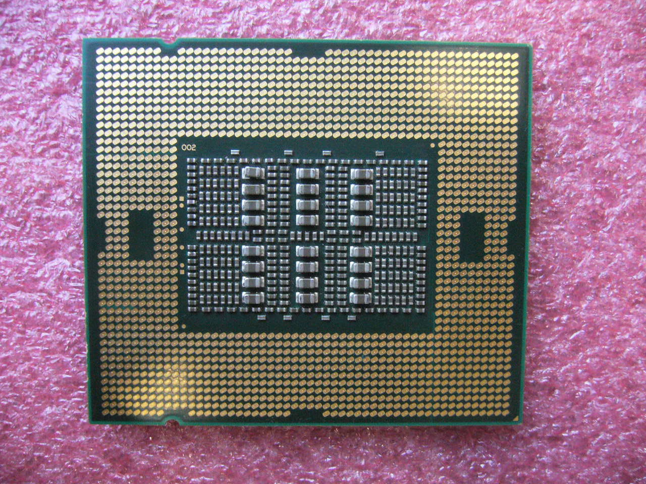 QTY 1x INTEL Six-Cores CPU E7540 2.0GHZ/18MB 6.4GT/s QPI LGA1567 SLBRG - zum Schließen ins Bild klicken