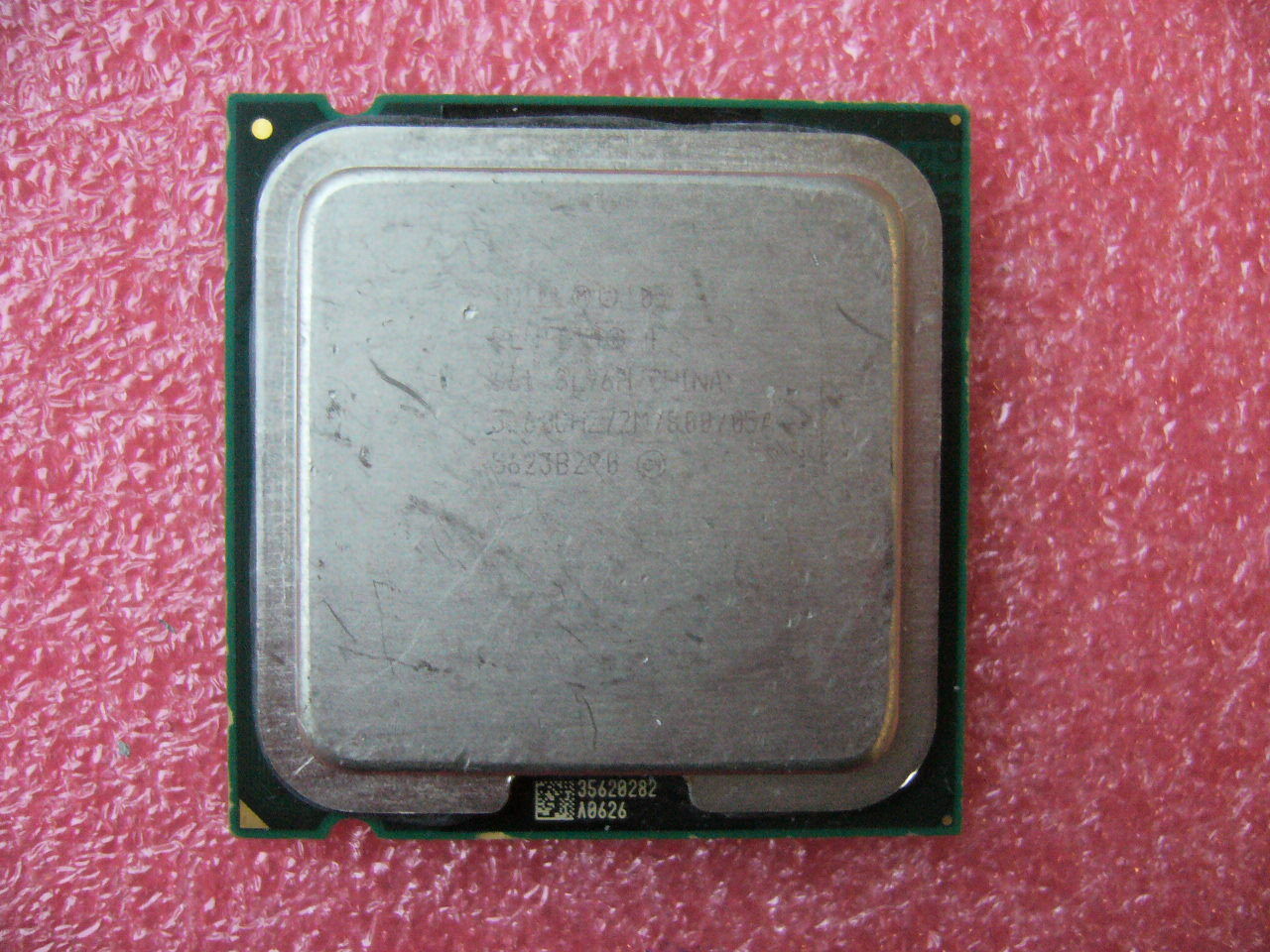 QTY 1x INTEL Pentium 4 CPU 661 3.60GHz 2MB/800Mhz LGA775 SL96H