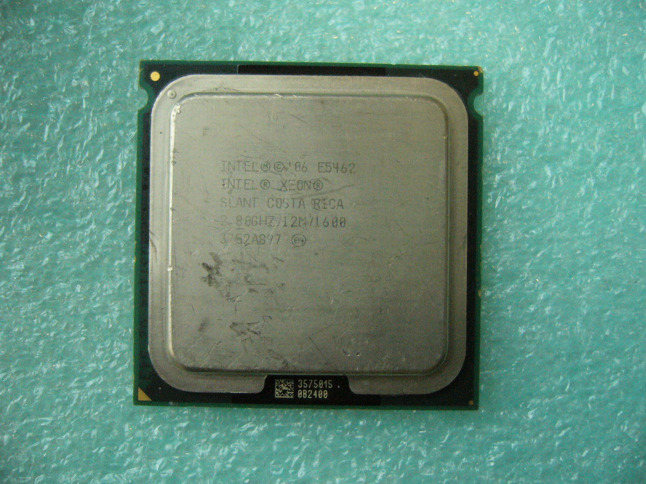 QTY 1x Intel Xeon CPU Quad Core E5462 2.8Ghz/12MB/1600Mhz LGA771 SLANT