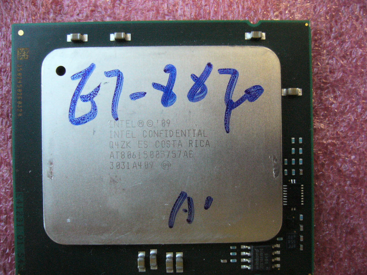 QTY 1x INTEL Ten-Cores ES CPU E7-8870 2.4GHZ/30MB LGA1567 Q4ZK A1 - Click Image to Close