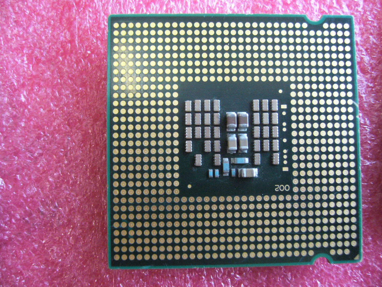 QTY 1x INTEL Quad Cores Q9505 CPU 2.83GHz/6MB/1333Mhz LGA775 SLGYY - zum Schließen ins Bild klicken