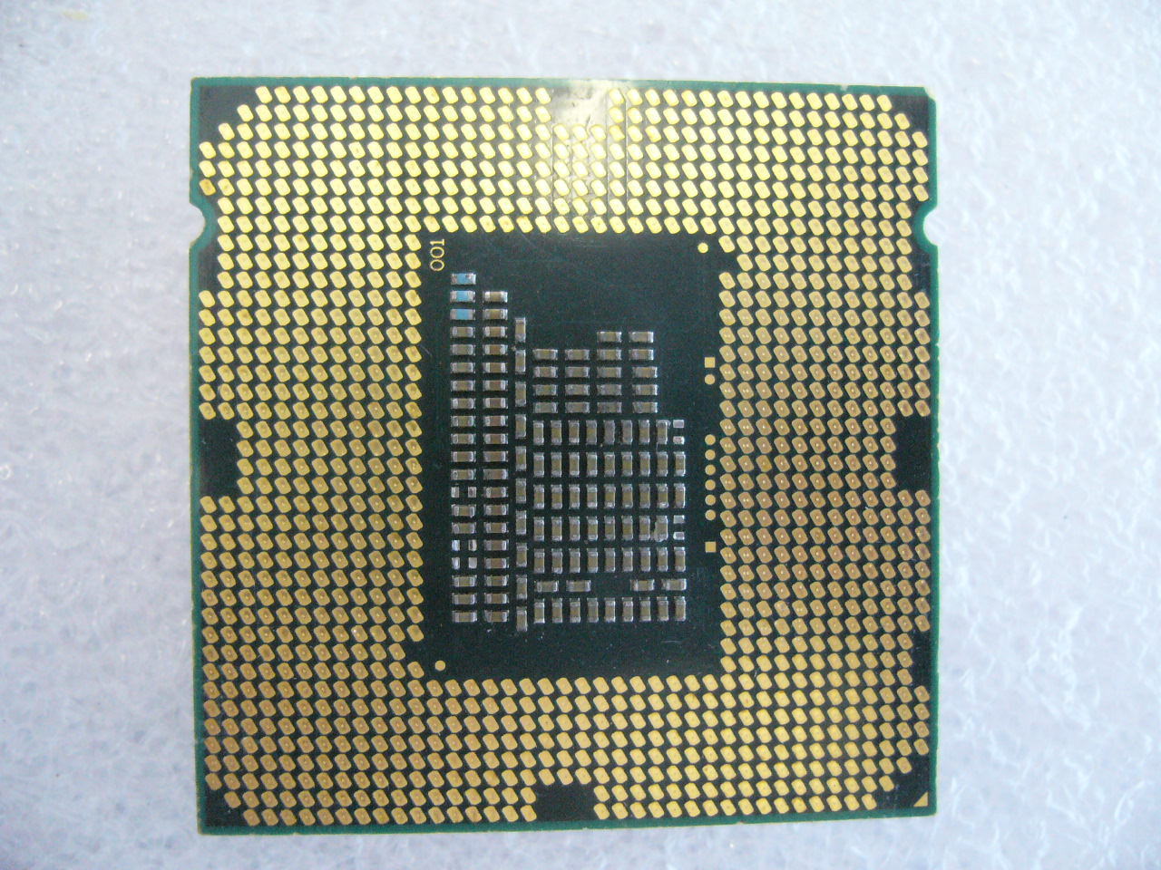 QTY 1x INTEL CPU i3-2120T 2.6GHZ/3MB LGA1155 SR060 NOT WORKING - zum Schließen ins Bild klicken