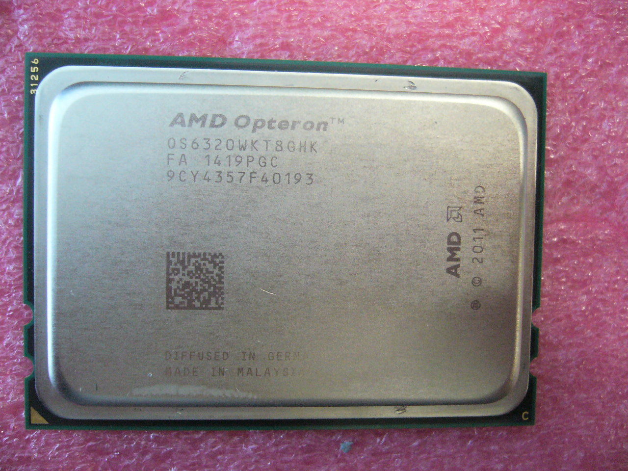 QTY 1x AMD Opteron 6320 2.8GHz Eight Core (OS6320WKT8GHK) CPU Tested G34 - Click Image to Close