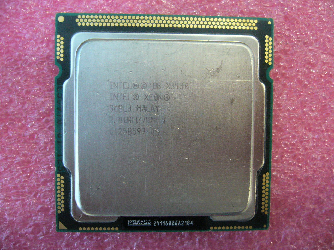 QTY 1x INTEL Xeon CPU X3430 2.40GHZ/8MB LGA1156 SLBLJ - zum Schließen ins Bild klicken