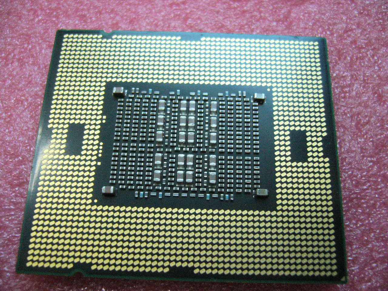 QTY 1x INTEL Ten-Cores ES CPU E7-8867L 2.13GHZ/30MB/6.4 LGA1567 AT80615007002AB - Click Image to Close