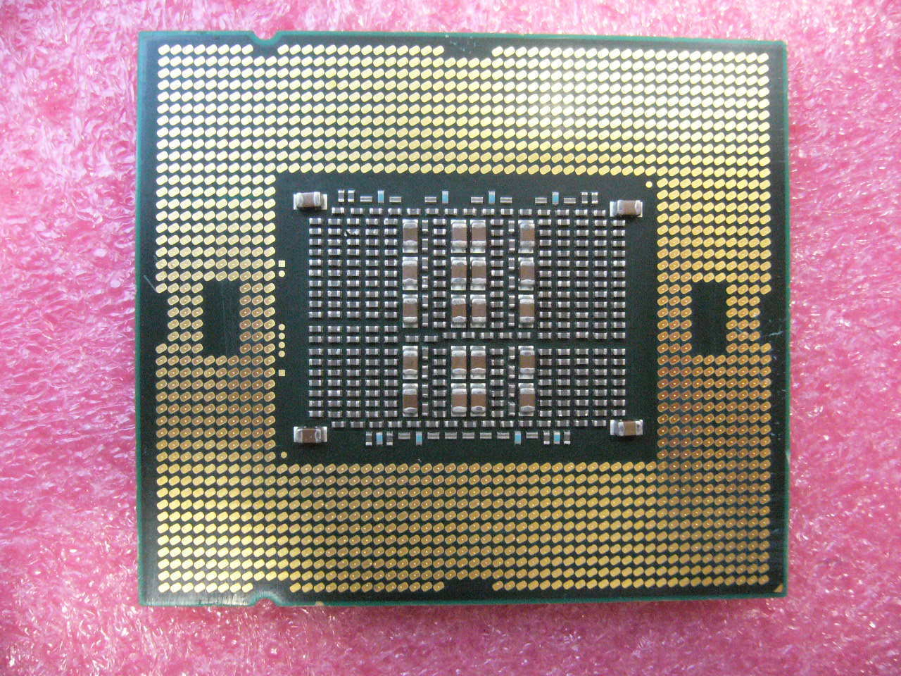 QTY 1x INTEL Ten-Cores ES CPU E7-8867L 2.13GHZ/30MB/6.4 LGA1567 Q4ZH stepping A1 - Click Image to Close