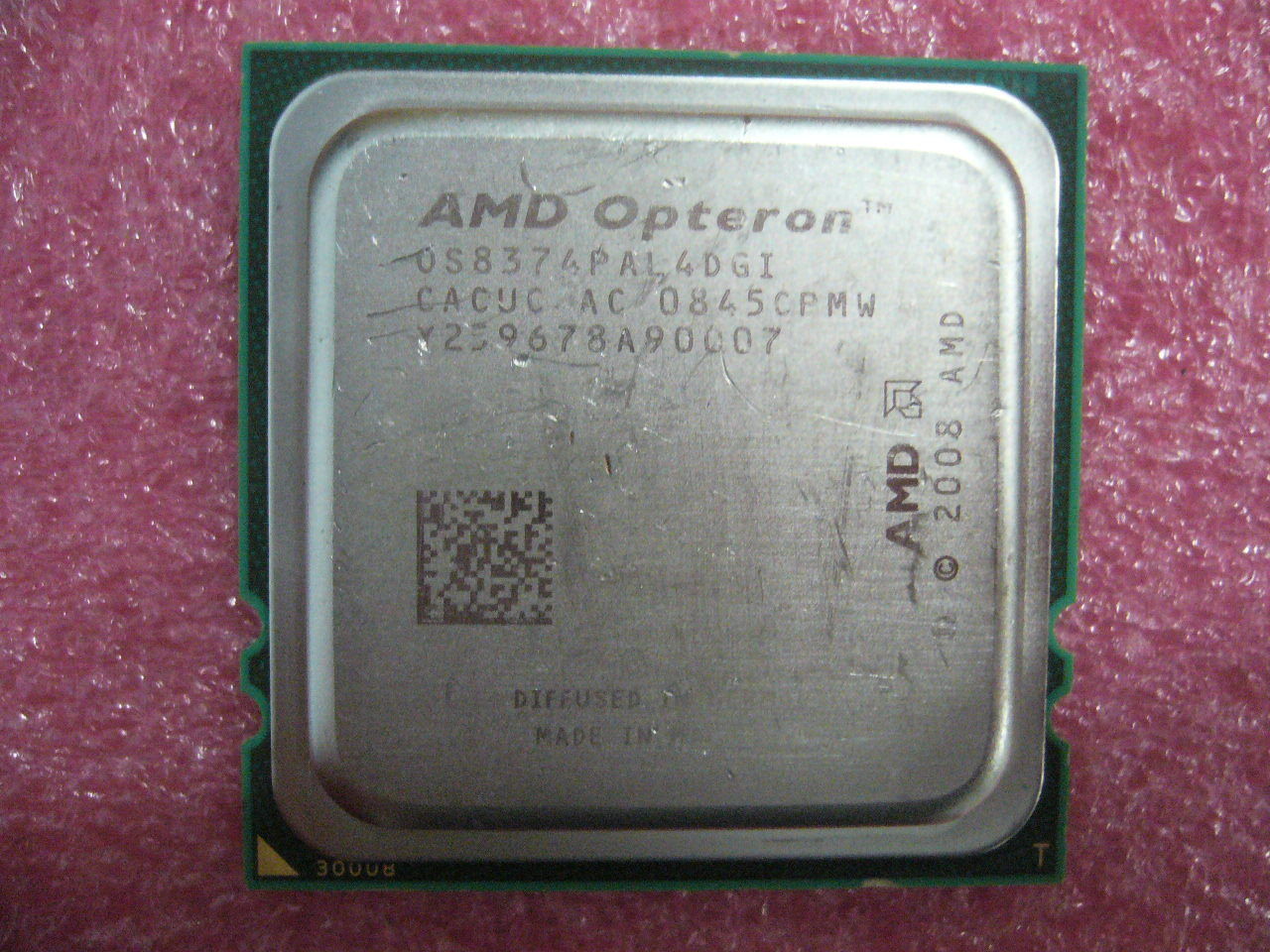 QTY 1x AMD Opteron 8376 HE 2.2 GHz Quad-Core OS8374PAL4DGI CPU Socket F 1207