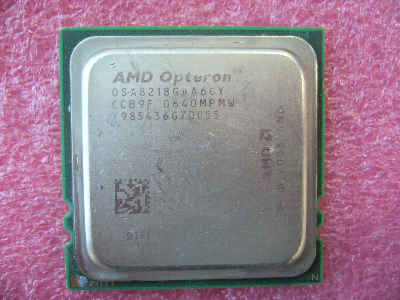 QTY 1x AMD OSA8218GAA6CY Opteron 8218 2.6 GHz Dual Core CPU Socket F 1207