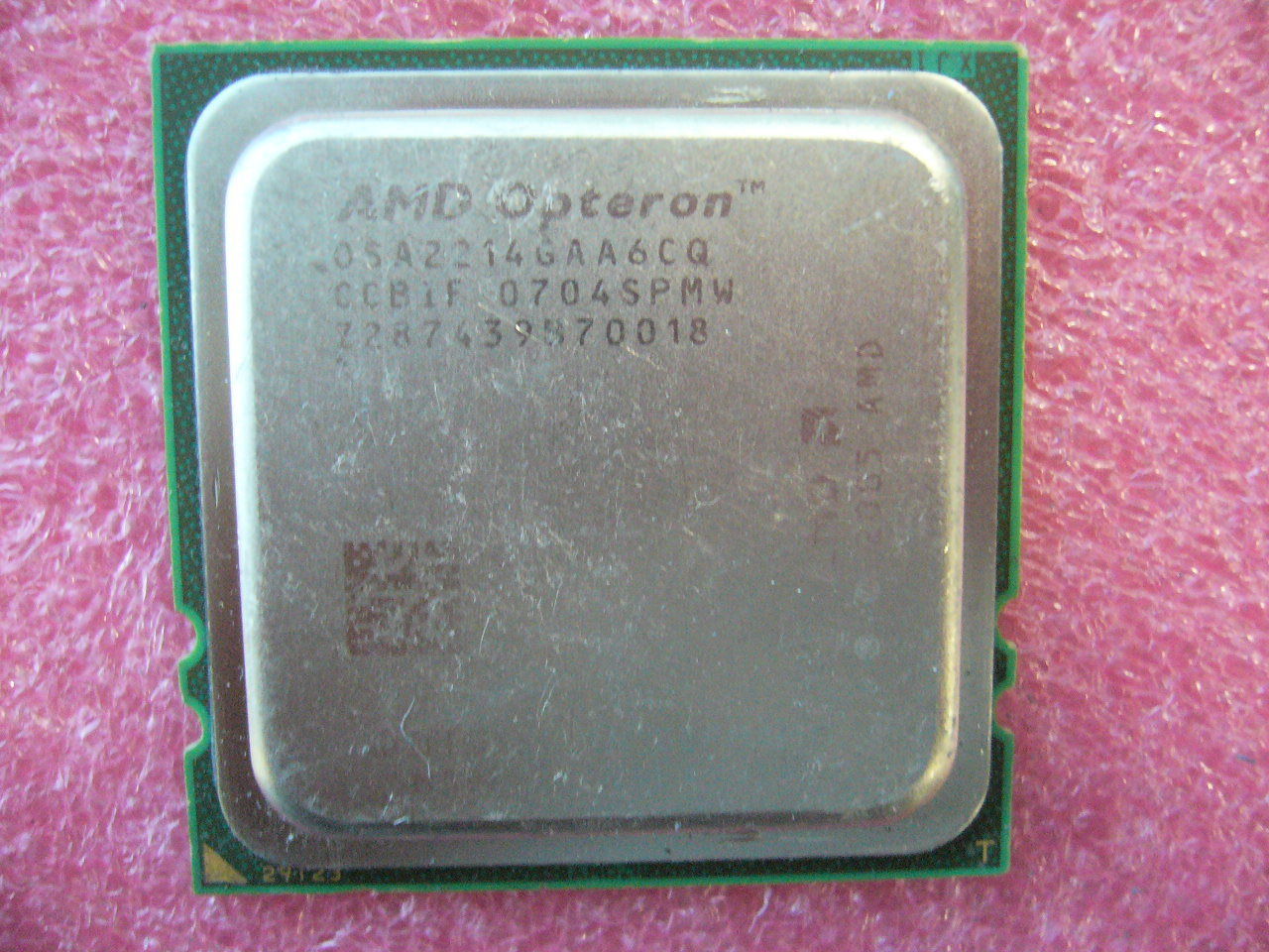 QTY 1x AMD OSA2214GAA6CQ Opteron 2214 2.2 GHz Dual Core CPU Socket F 1207