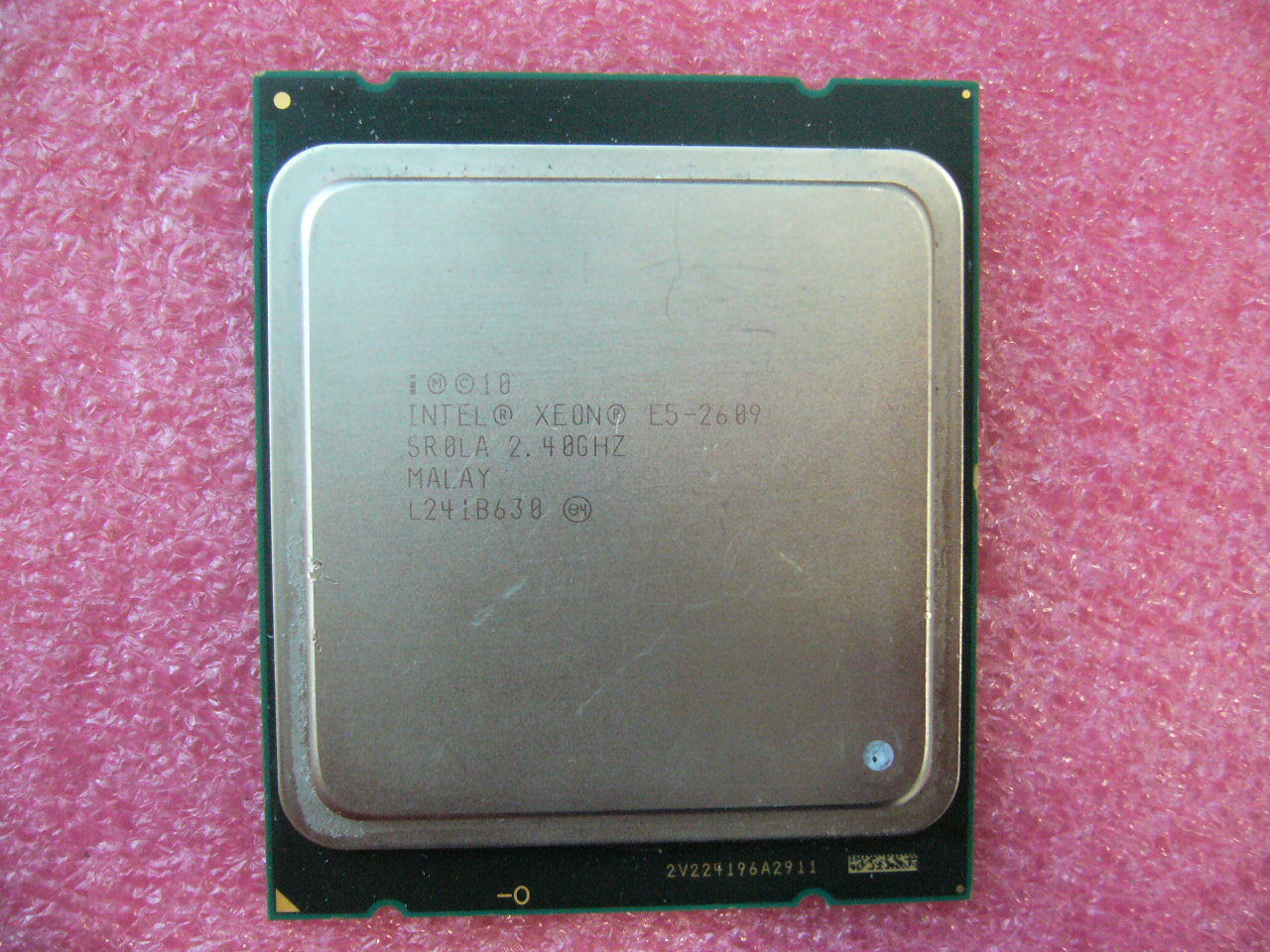 QTY 1x Intel CPU E5-2609 CPU 4-Cores 2.4Ghz LGA2011 SR0LA