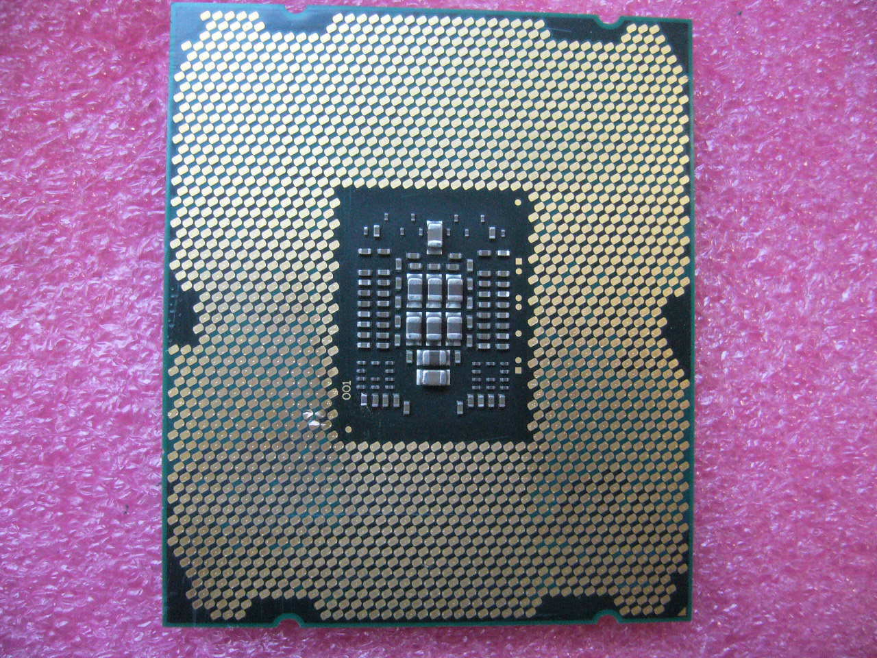 QTY 1x Intel CPU E5-2609 CPU 4-Cores 2.4Ghz LGA2011 SR0LA - zum Schließen ins Bild klicken