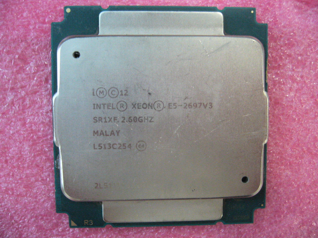 1pc Intel E5-2697 V3 Xeon CPU 14-Cores 2.6Ghz 35MB Cache LGA2011 SR1XF