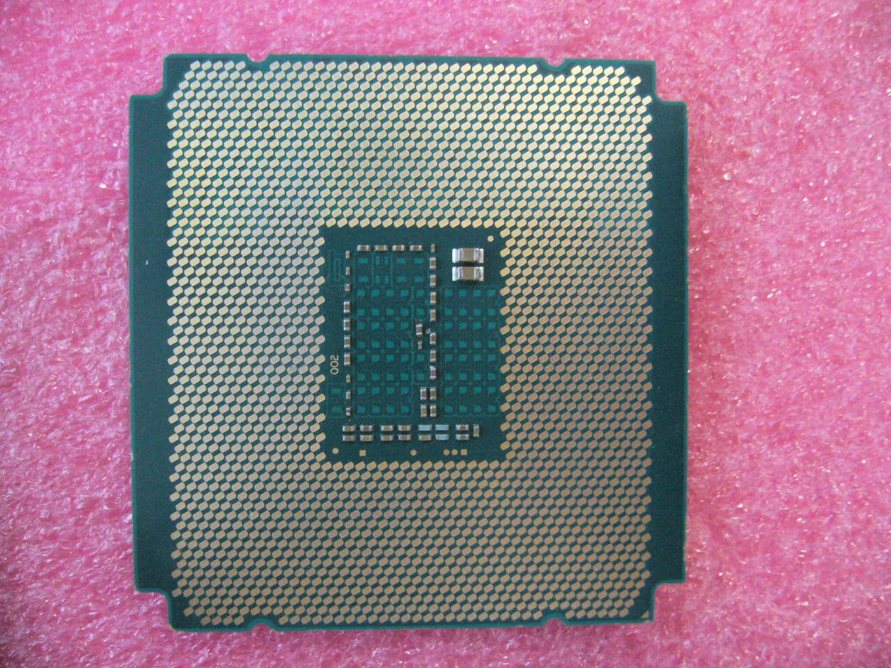 1pc Intel E5-2697 V3 Xeon CPU 14-Cores 2.6Ghz 35MB Cache LGA2011 SR1XF - zum Schließen ins Bild klicken