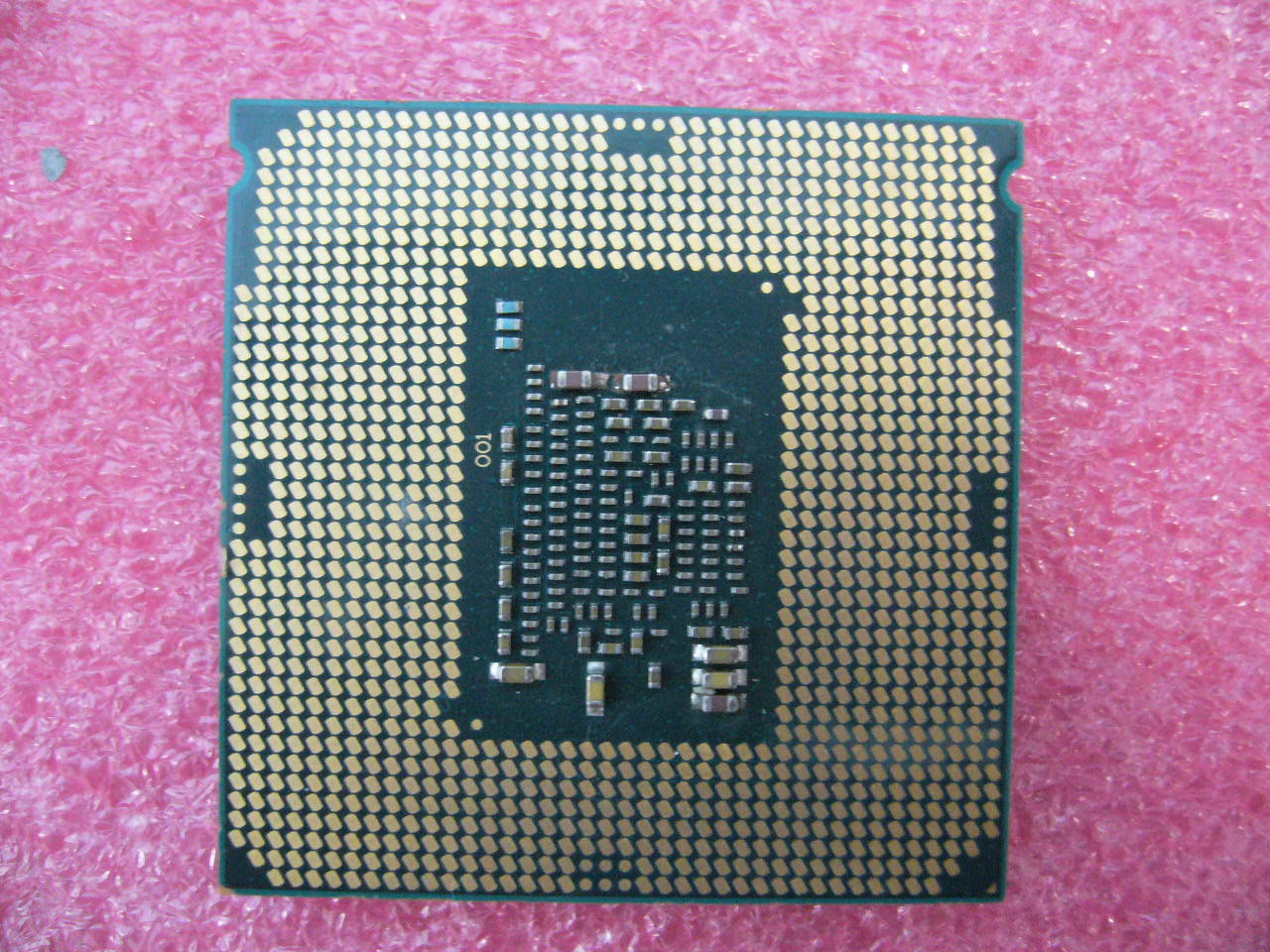 QTY 1x Intel CPU i3-6100 Dual-Cores 3.70Ghz 3MB LGA1151 SR2HG NOT WORKING - zum Schließen ins Bild klicken