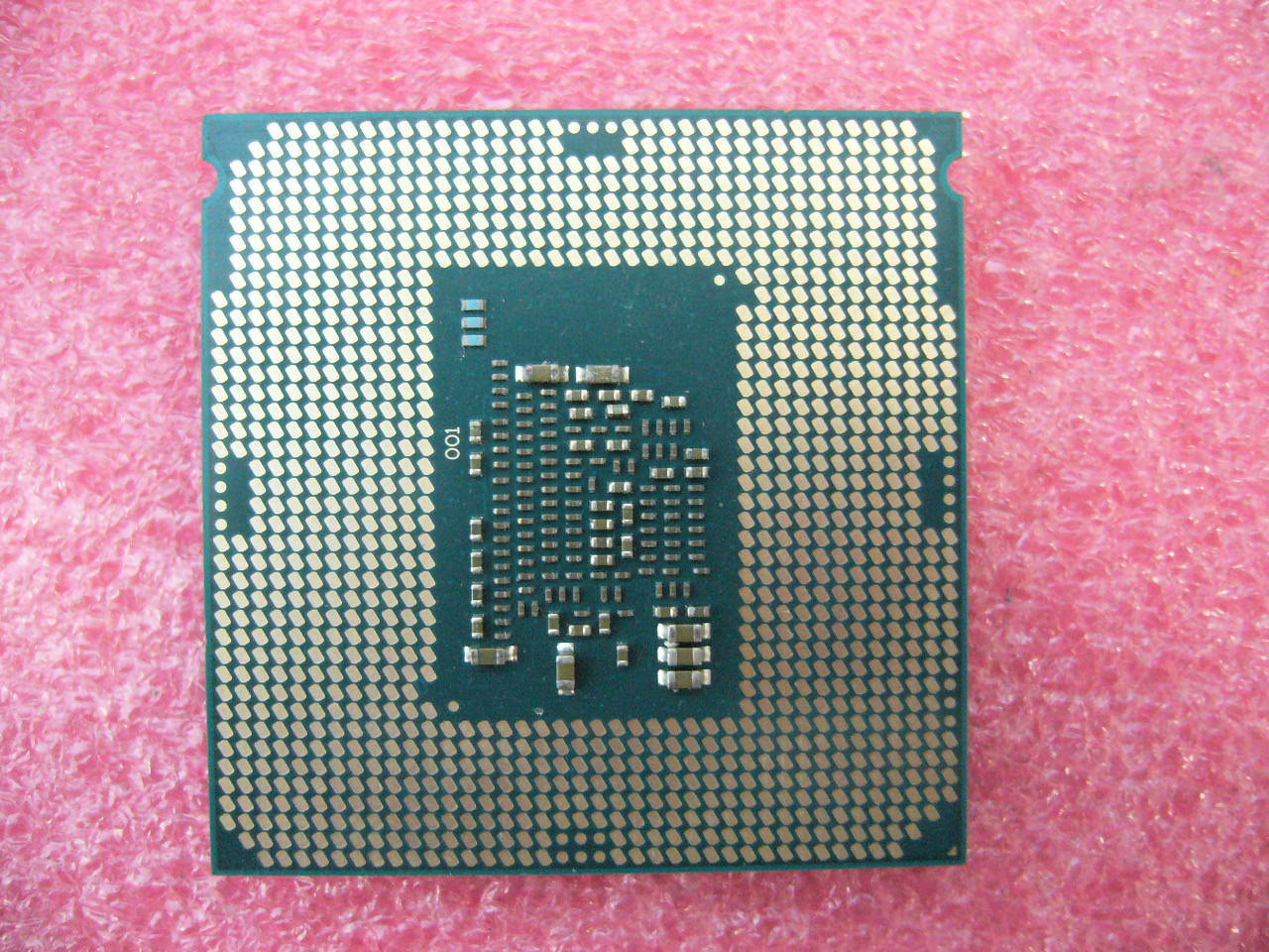 QTY 1x Intel CPU i3-6100 Dual-Cores 3.70Ghz 3MB LGA1151 SR2HG NOT WORKING - zum Schließen ins Bild klicken