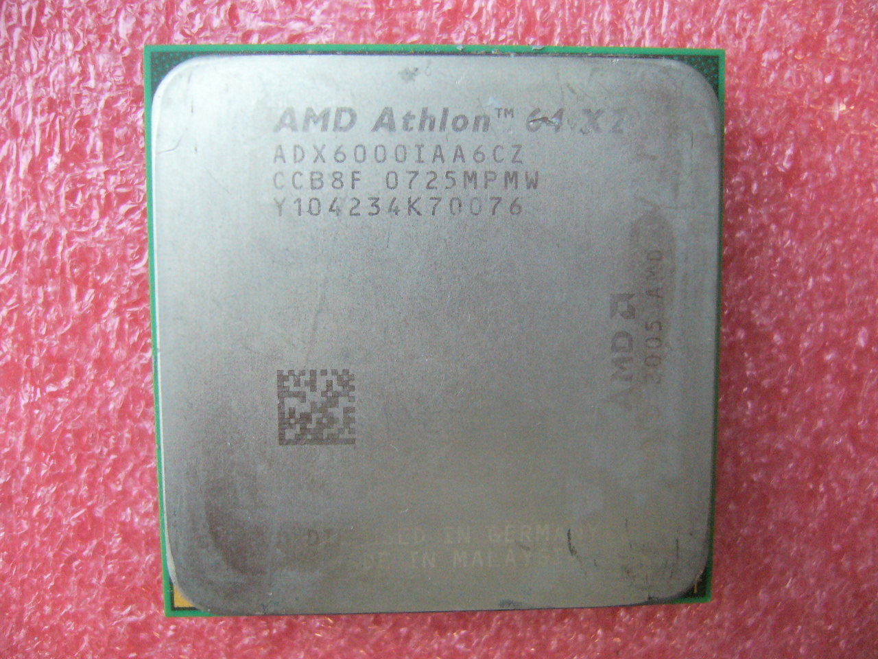 QTY 1x AMD Athlon 64 X2 6000+ 3 GHz Dual-Core (ADX6000IAA6CZ) CPU Socket AM2 - zum Schließen ins Bild klicken