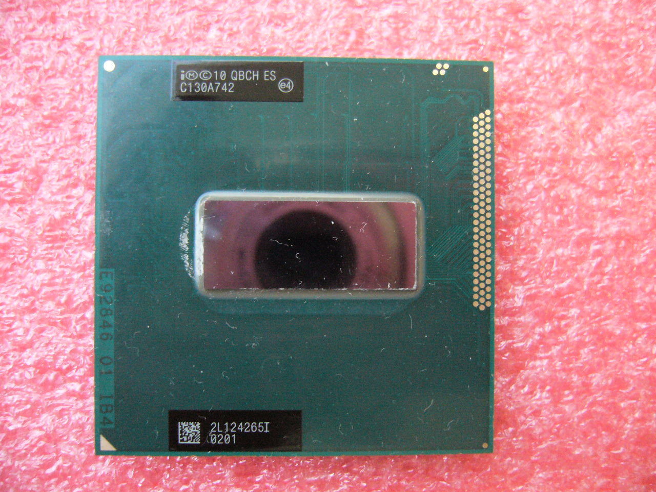 QTY 1x Intel ES CPU Dual-Core 1.8Ghz 4MB for laptop Socket G2 QBCH C0 - zum Schließen ins Bild klicken