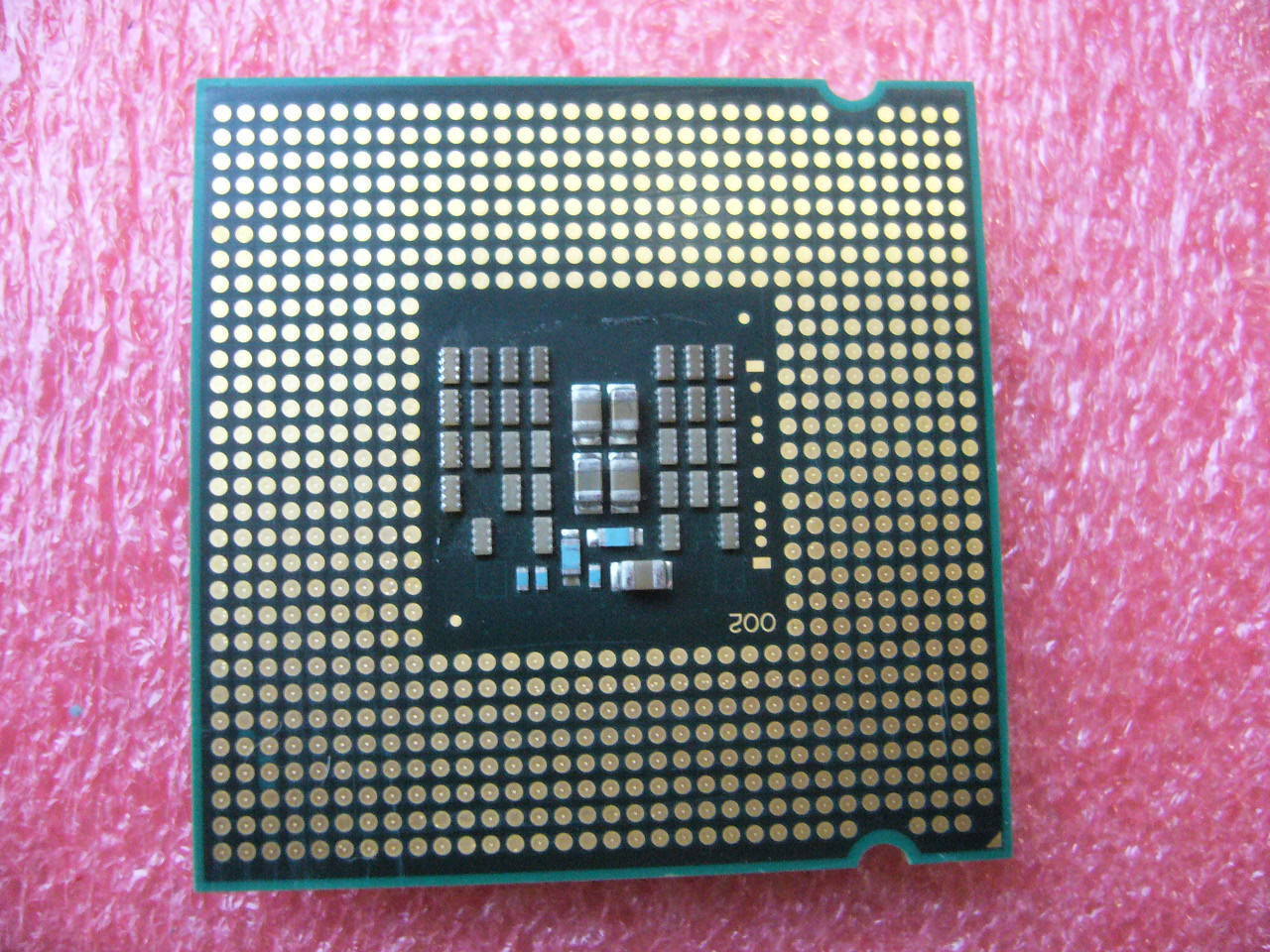 QTY 1x INTEL Quad Cores Q8200S CPU 2.33GHz/4MB/1333Mhz LGA775 SLG9T 65W - Click Image to Close