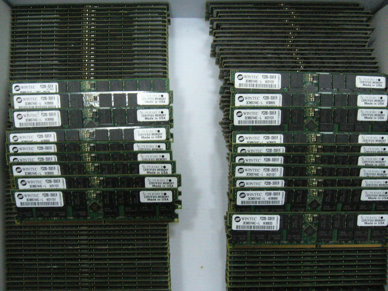 8GB lot, 4x 2GB DDR PC3200R ECC Registered Server memory Wintec 3C965744C-L