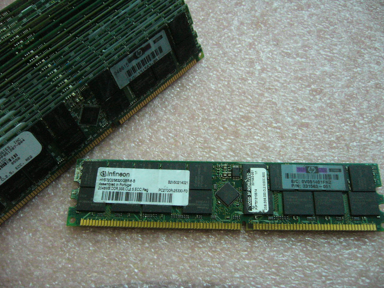 1x 2GB DDR PC-2700R ECC Registered Server memory HP PN 331563-051
