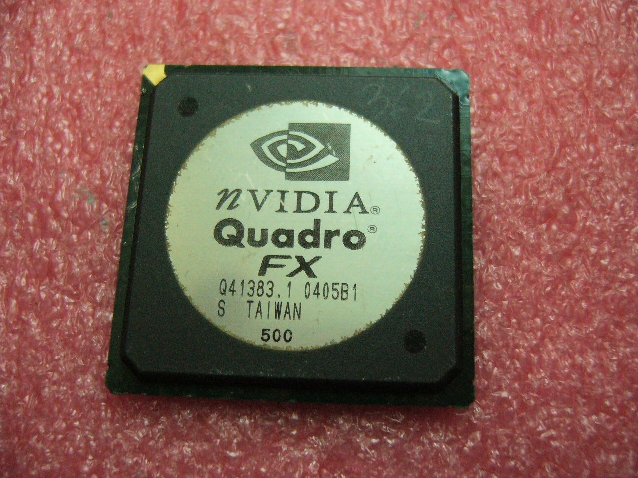 QTY 1x nVidia Quadro FX 500 GPU