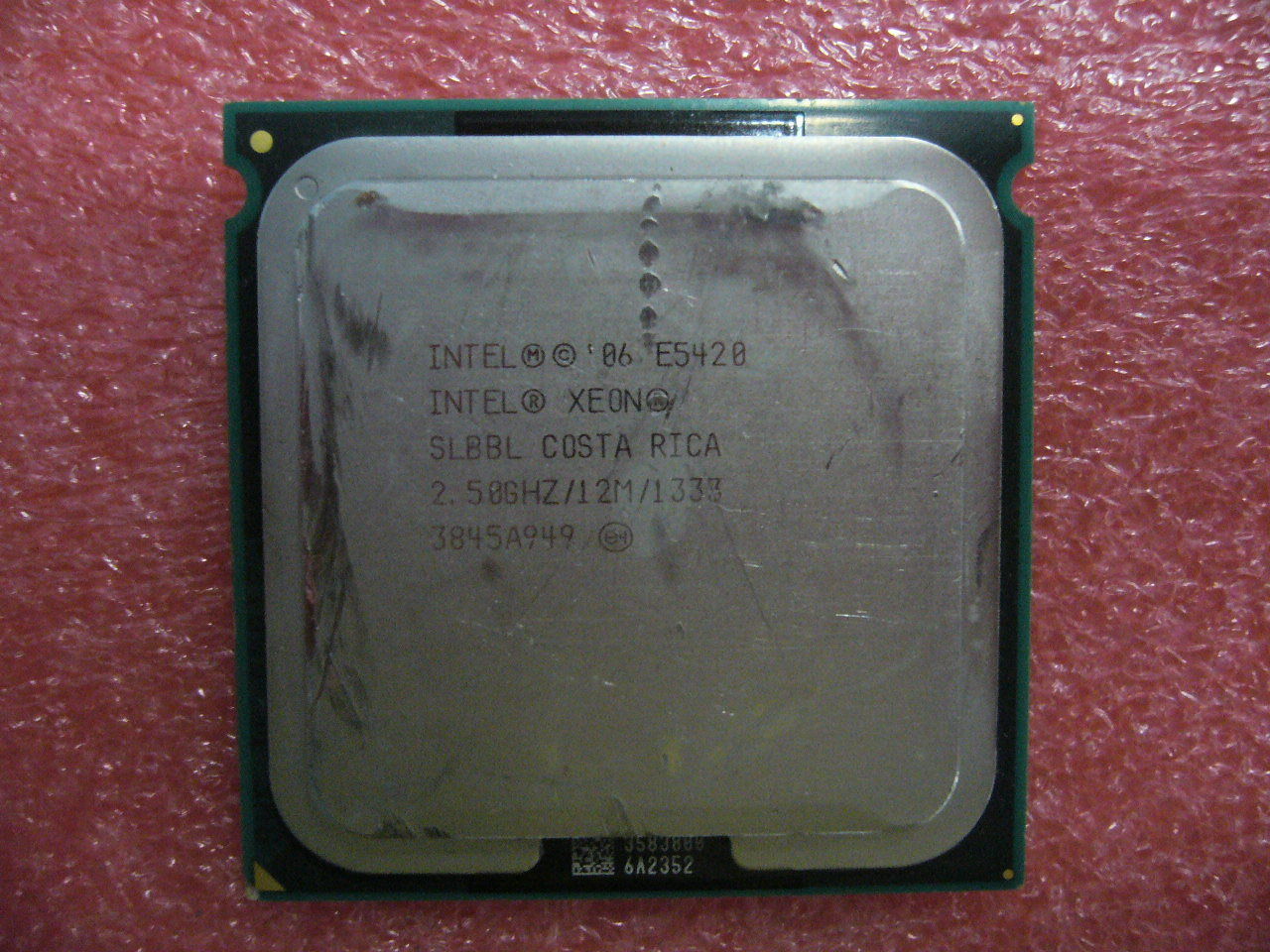 QTY 1x Intel Xeon CPU Quad Core E5420 2.50Ghz/12MB/1333Mhz LGA771 SLBBL - Click Image to Close