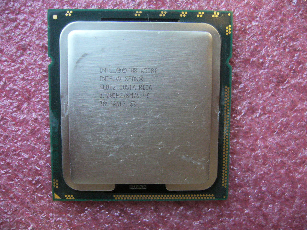 QTY 1x INTEL Quad-Cores CPU W5580 3.20GHZ/8MB LGA1366 SLBF2
