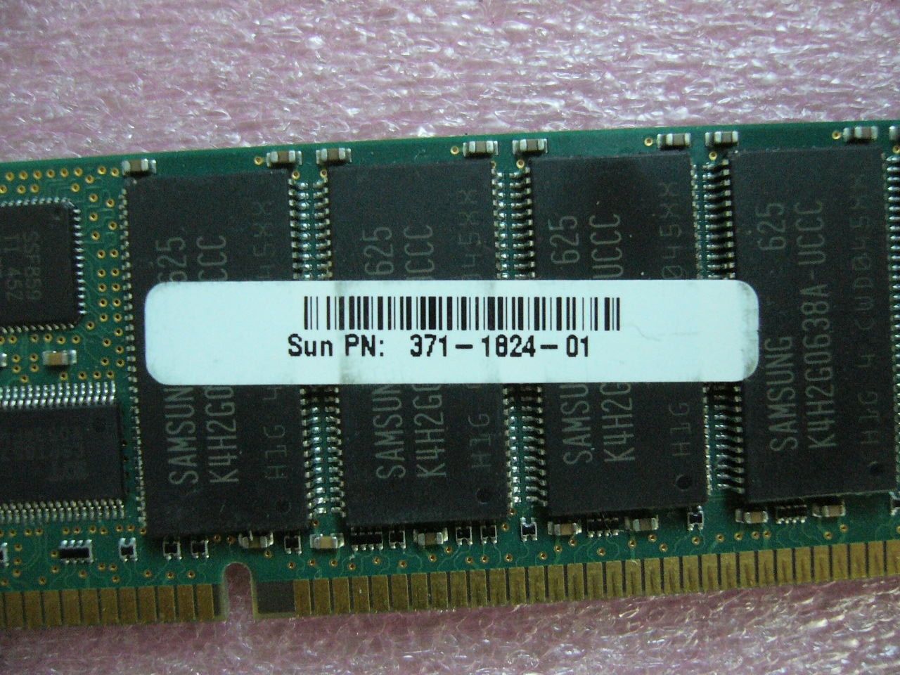 QTY 1x 4GB DDR PC3200R-30331-Z ECC Registered Server memory SUN PN 371-1824-01 - zum Schließen ins Bild klicken