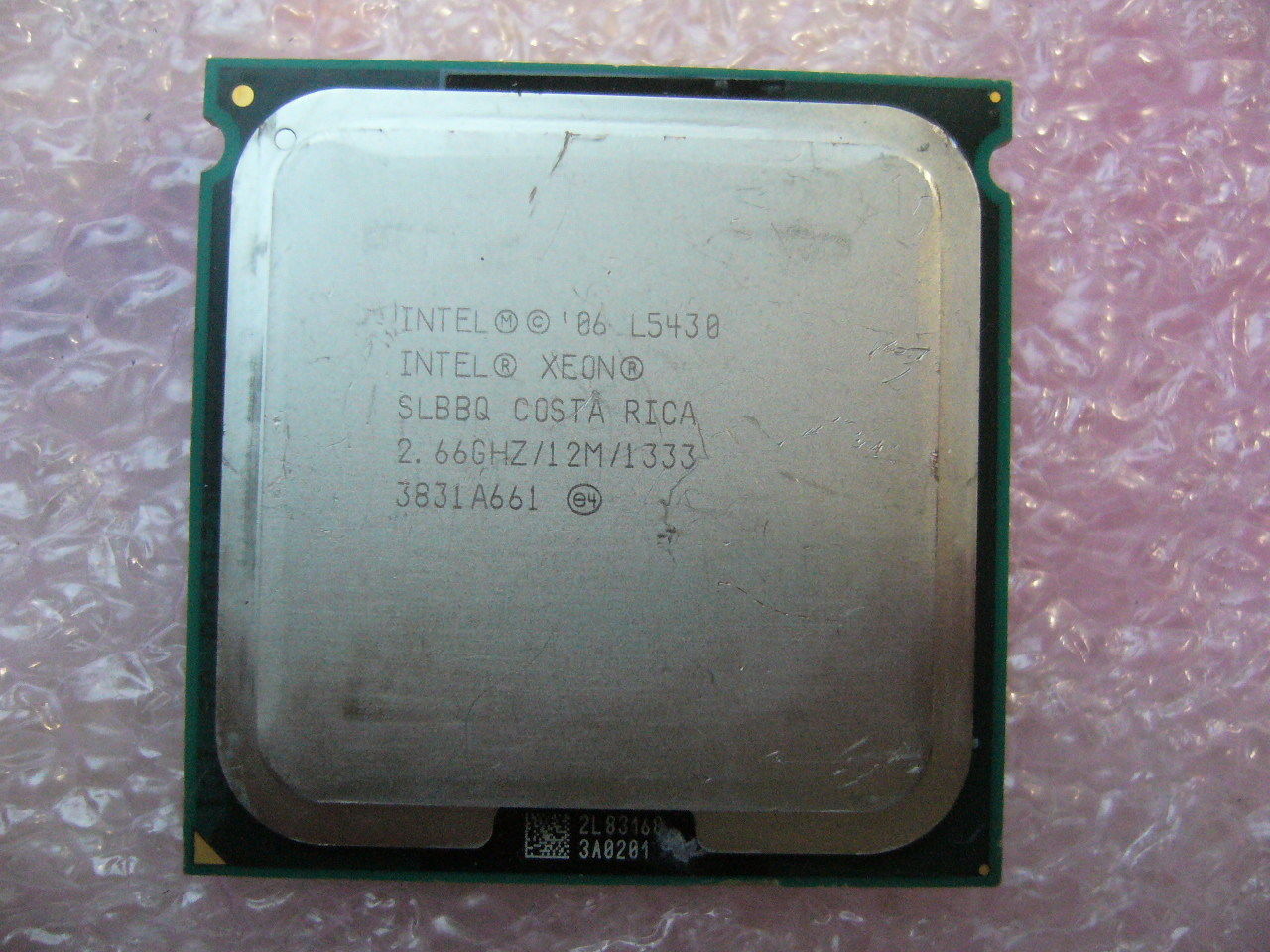 QTY 1x Intel Xeon CPU Quad Core L5430 2.66Ghz/12MB/1333Mhz LGA771 SLBBQ 50W