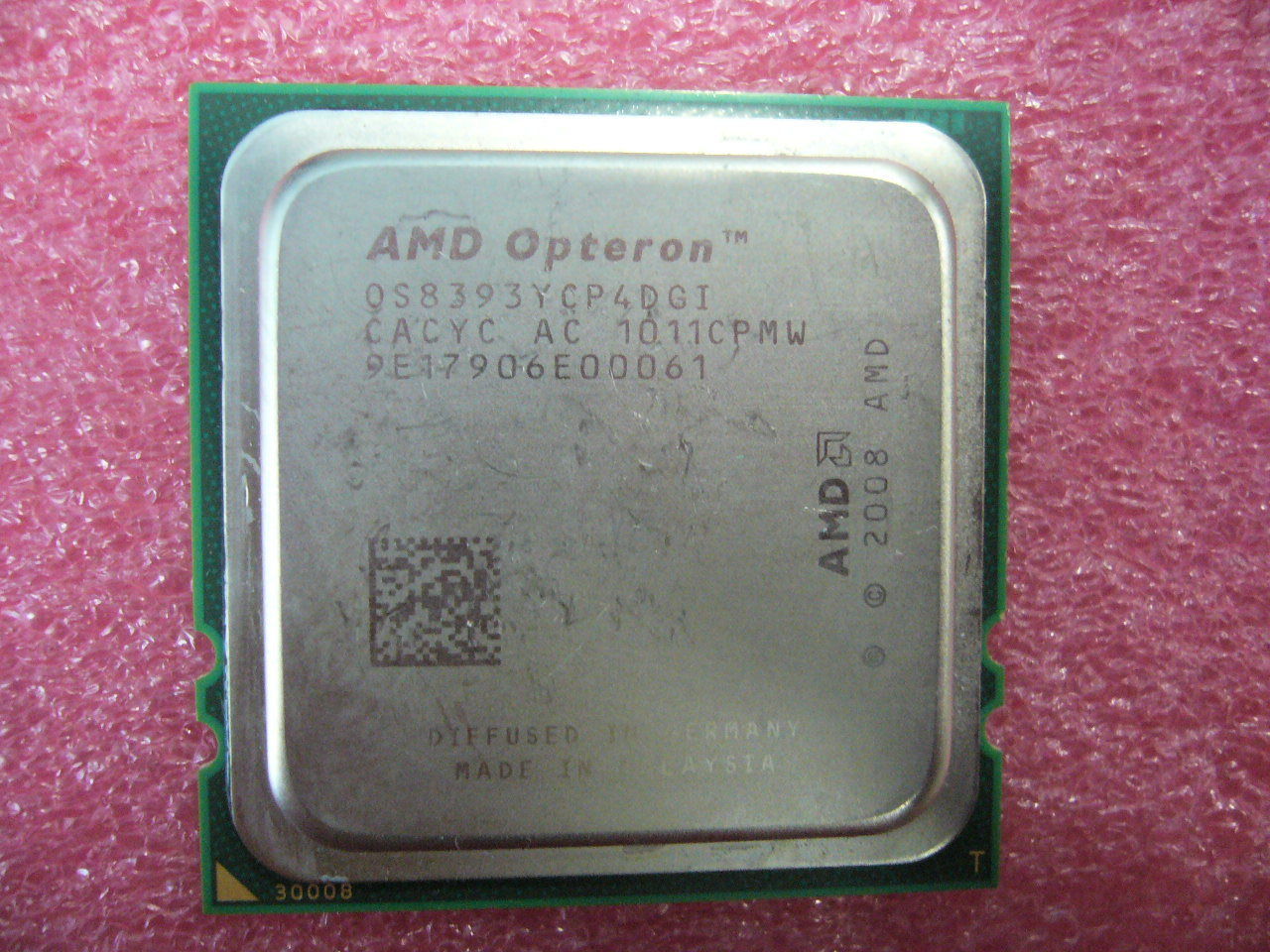 QTY 1x AMD Opteron 8393 SE 3.1 GHz Quad-Core (OS8393YCP4DGI) CPU Socket F 1207