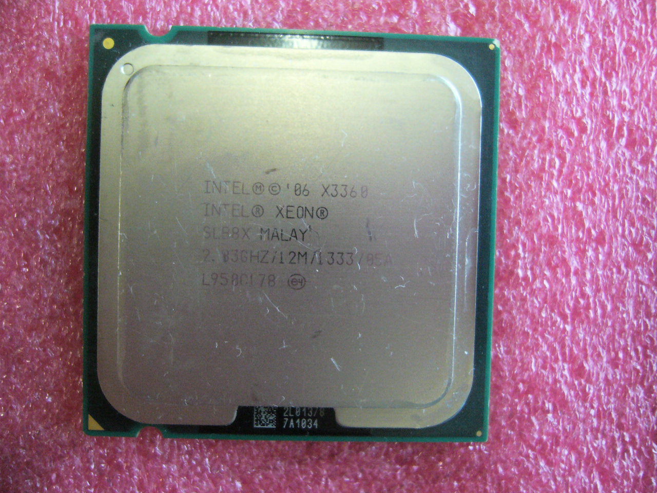 QTY 1x INTEL Quad Cores X3360 CPU 2.83GHz/12MB/1333Mhz LGA775 SLB8X SLAWZ - zum Schließen ins Bild klicken