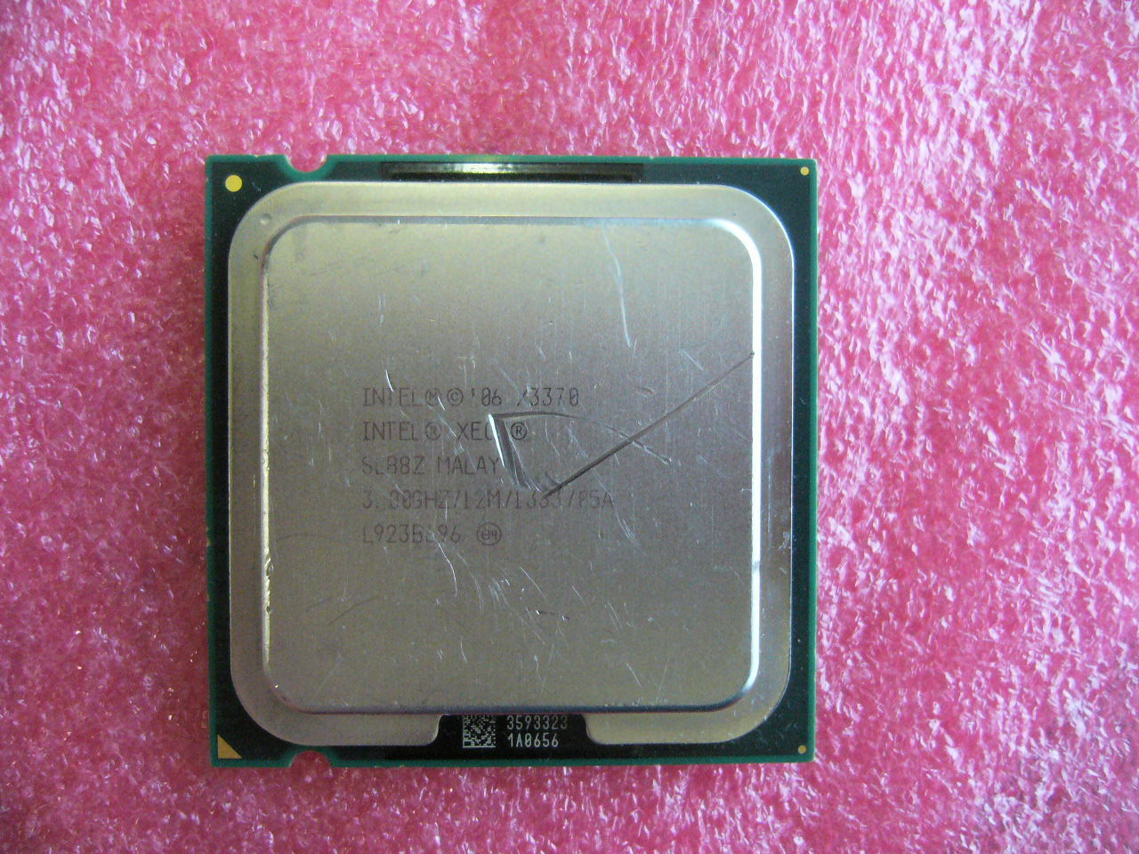 QTY 1x INTEL Quad Cores X3370 CPU 3.00GHz/12MB/1333Mhz LGA775 SLB8Z - Click Image to Close